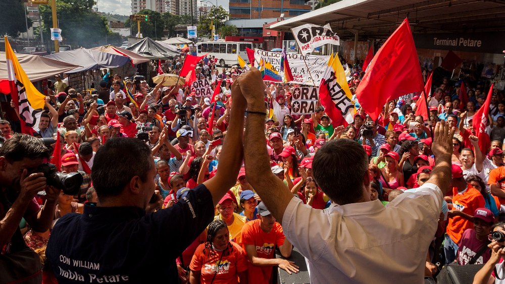 En completa normalidad se cumplió jornada electoral en Venezuela