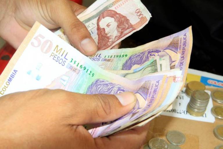 Aumento del salario mínimo para el 2016 rondaría los 45 mil pesos