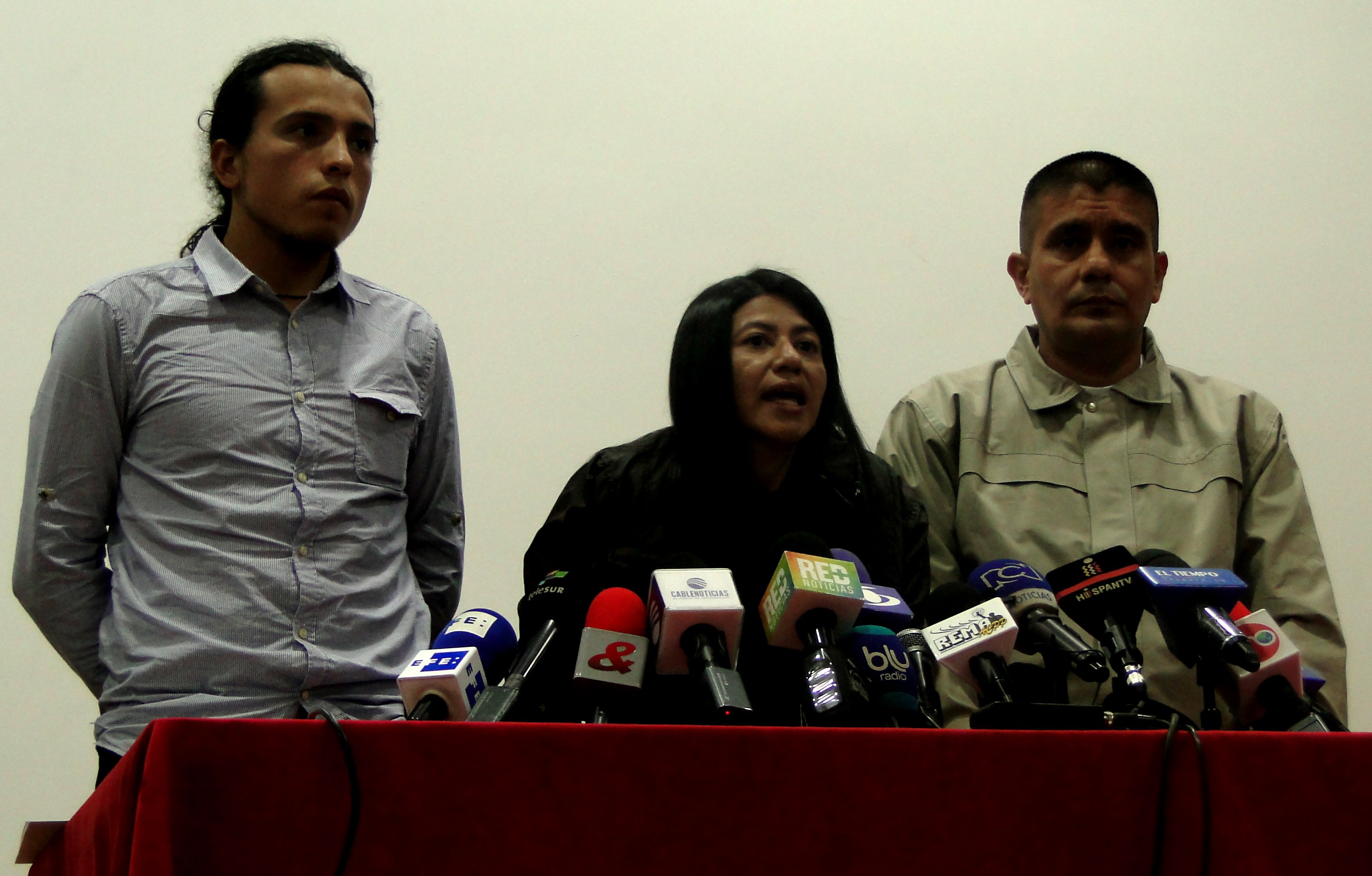 Guerrilleros indultados a la espera de más liberaciones