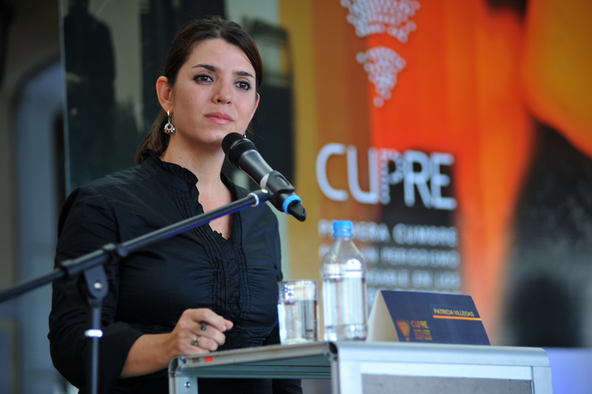 Decisi&oacute;n de Grupo Clar&iacute;n "es discriminatoria": Patricia Villegas directora Telesur