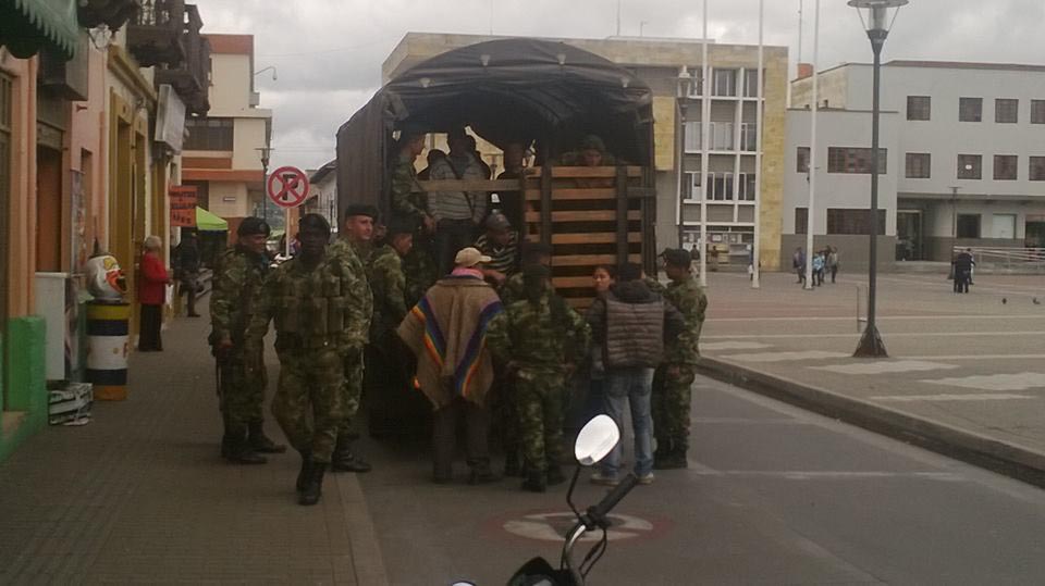 Colombianos tendrán Servicio Social para la Paz, Congreso aprobó la iniciativa