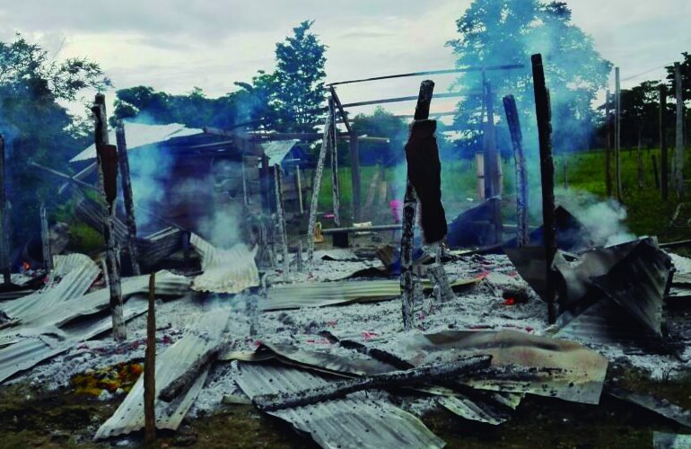 Desplazadas al menos 5 familias de Turbo por presuntos paramilitares