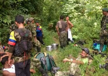 Ejército captura a guerrilleros que se movilizaban hacia zona de concentración