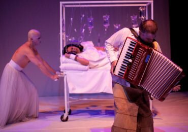 El teatro La Candelaria sigue de Celebración