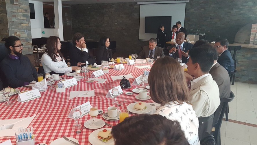 Ministerio de Ambiente se compromete con la paz para la naturaleza