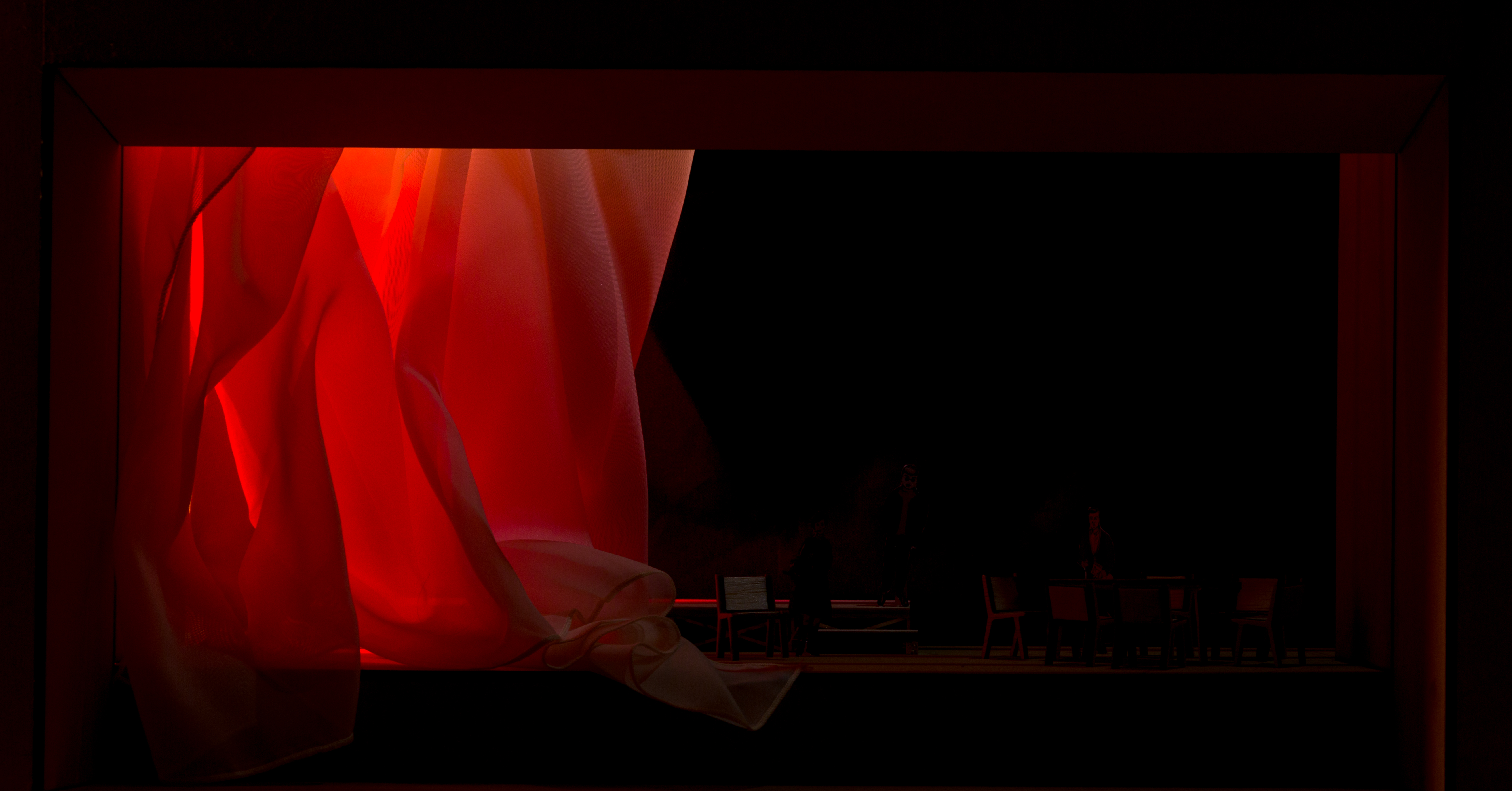 "Sola en la Oscuridad" suspenso en el Teatro La Mama