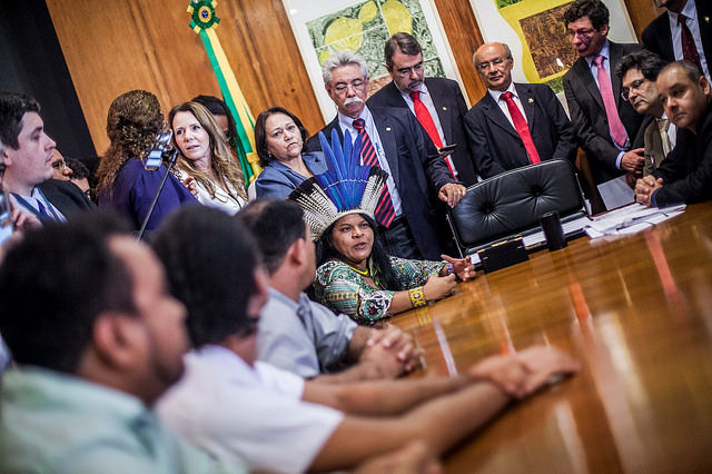 Movimientos populares piden impeachment contra Temer