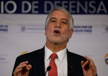 Peñalosa no puede intervenir la Van Der Hammer