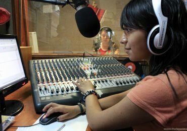 Celebremos la radio: Mecanismo de resistencia en las comunidades