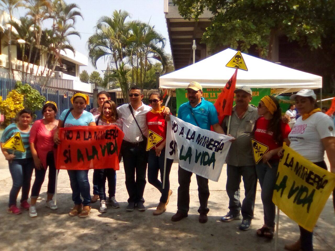 El Salvador prohíbe la minería metálica
