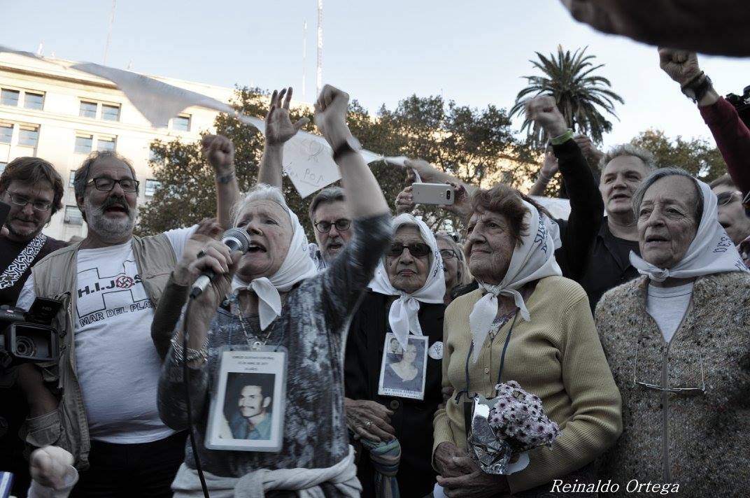 Madres de la Plaza de Mayo conmemoran 40 años de lucha digna