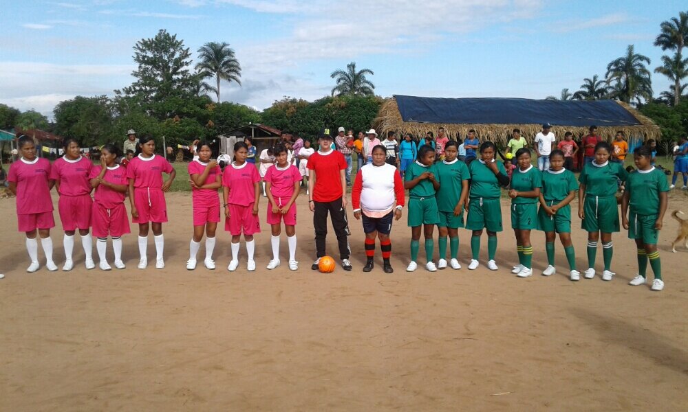 fútbol indígena