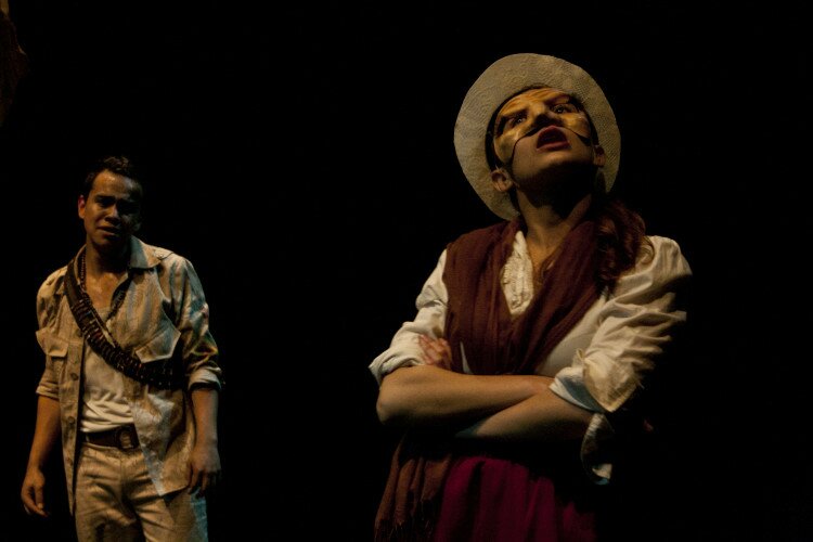 La rebeldía y el absurdo de la guerra en dos obras de teatro