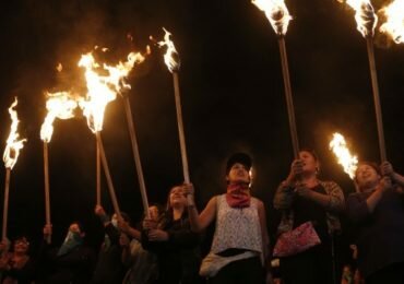 MIgrantes venezolanos piden calma tras ola de agresiones en Ecuador
