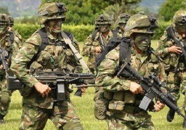 Duplicar resultados a toda costa, la orden a militares en el gobierno Duque