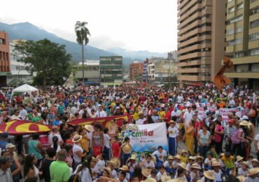 Organizaciones ambientalistas preparan movilización contra la minería contaminante y el fracking