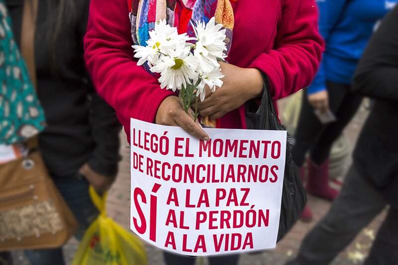 PazHaremos, evento para ponerse la camiseta por la paz
