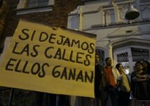 Salir a las calles, lo único que queda para detener las reformas