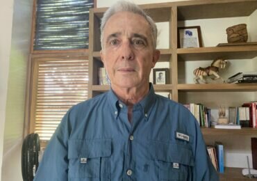 Renuncia de Uribe Vélez a su curul puede ser una maniobra para dilatar el proceso y generar impunidad