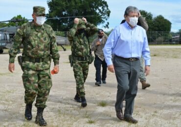 Holmes Trujillo a responder por Brigadas de EE.UU. en Colombia