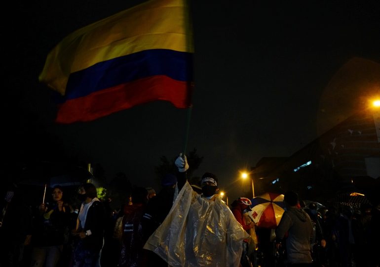 Bogotá: noche violenta en el Portal de las Américas