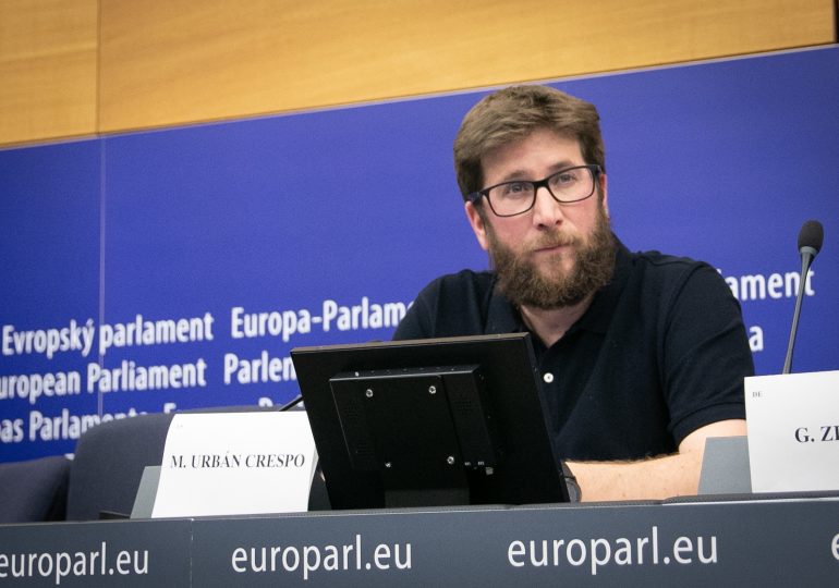 Asaltan y roban información de vivienda de eurodiputado Miguel Urbán