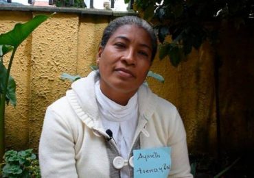 Amenazan a la lideresa de reclamantes de tierras, Ayineth Pérez Galán