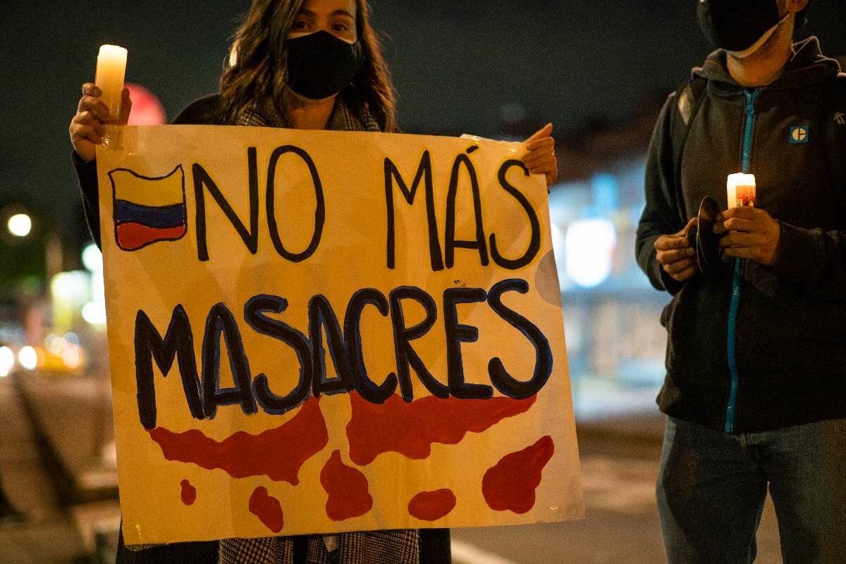 Cinco masacres y dos asesinatos de líderes sociales en 48 horas