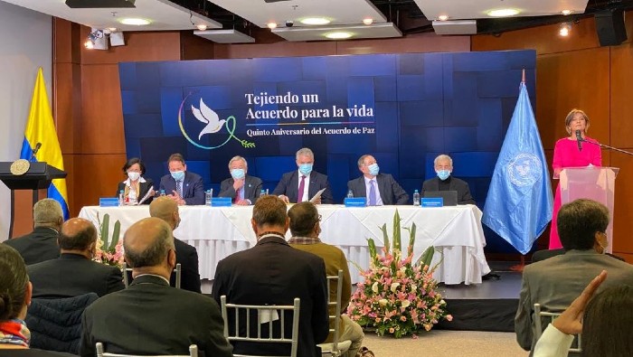 5 años firma de acuerdo con las FARC, mucho por cumplir en un vacío de paz total