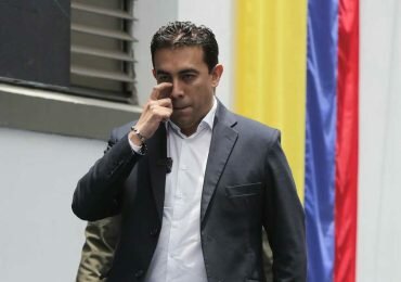 El registrador Alexander Vega se arrepintió de hacer recuento de votos