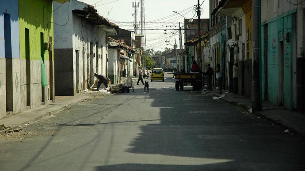 Alerta máxima en Las Delicias, Cauca, por combates entre actores armados en medio de la población civil