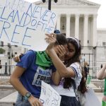 “Retroceso”, Corte Suprema anula el derecho al aborto en EEUU