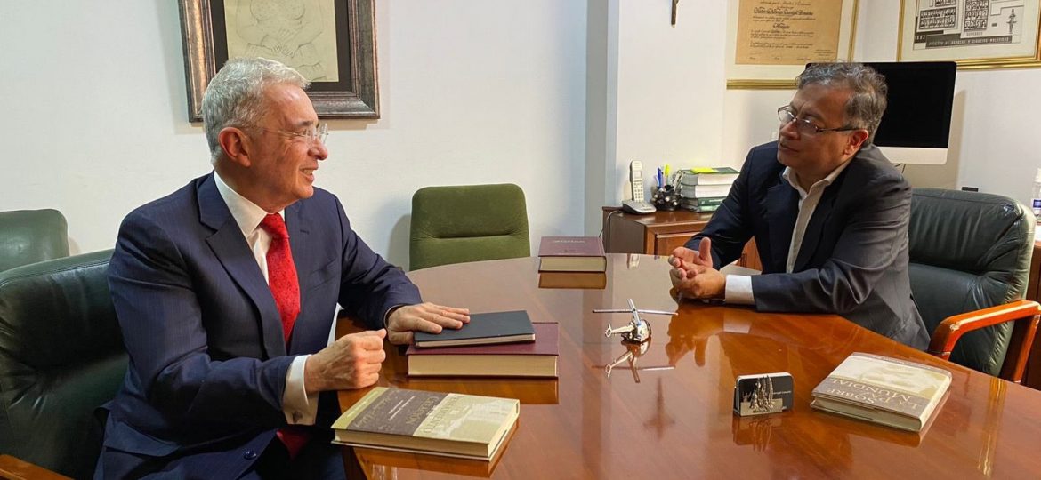 Siempre habrá un canal abierto para el diálogo con la oposición: Gustavo Petro tras reunión con Uribe