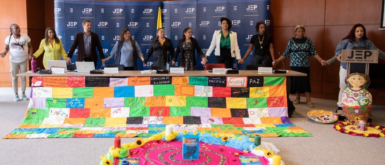 Organizaciones de Mujeres presentaron informe de seguimiento al Acuerdo de paz y aportes a la JEP