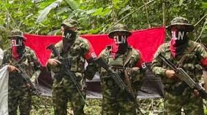 El Gobierno colombiano y el ELN cesan sus ofensivas entre dudas por aumento de violencia